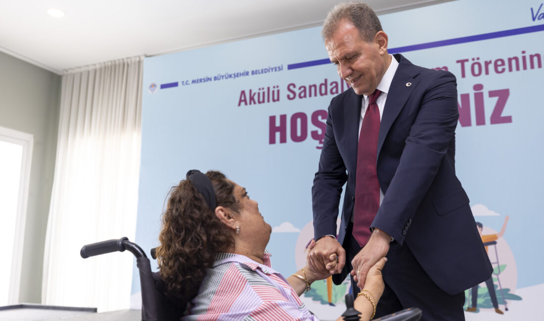 MERSİN BÜYÜKŞEHİR’İN HİZMETLERİ ENGEL TANIMIYOR Özel gereksinimli yurttaşların hayatın her alanına aktif katılım sağlaması adına