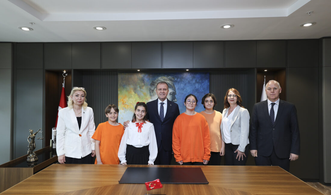 Türkiye Belediyeler Birliği (TBB) Başkan Vekili ve Mersin Büyükşehir Belediye