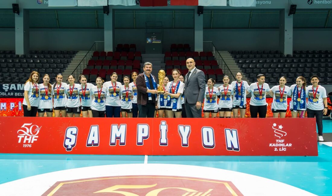 2025-2026 sezonu Kadınlar Hentbol 2. Lig Şampiyonu olan Toroslar Belediyesi