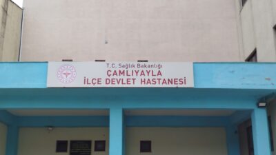 Daha önce entegre hastane statüsünde olan Çamlıyayla, Devlet Hastanesi hüviyetine