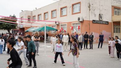 Toroslar 19 Mayıs İlkokulu, “Maarif’in Kalbinde Çocuk” etkinliklerine ev sahipliği