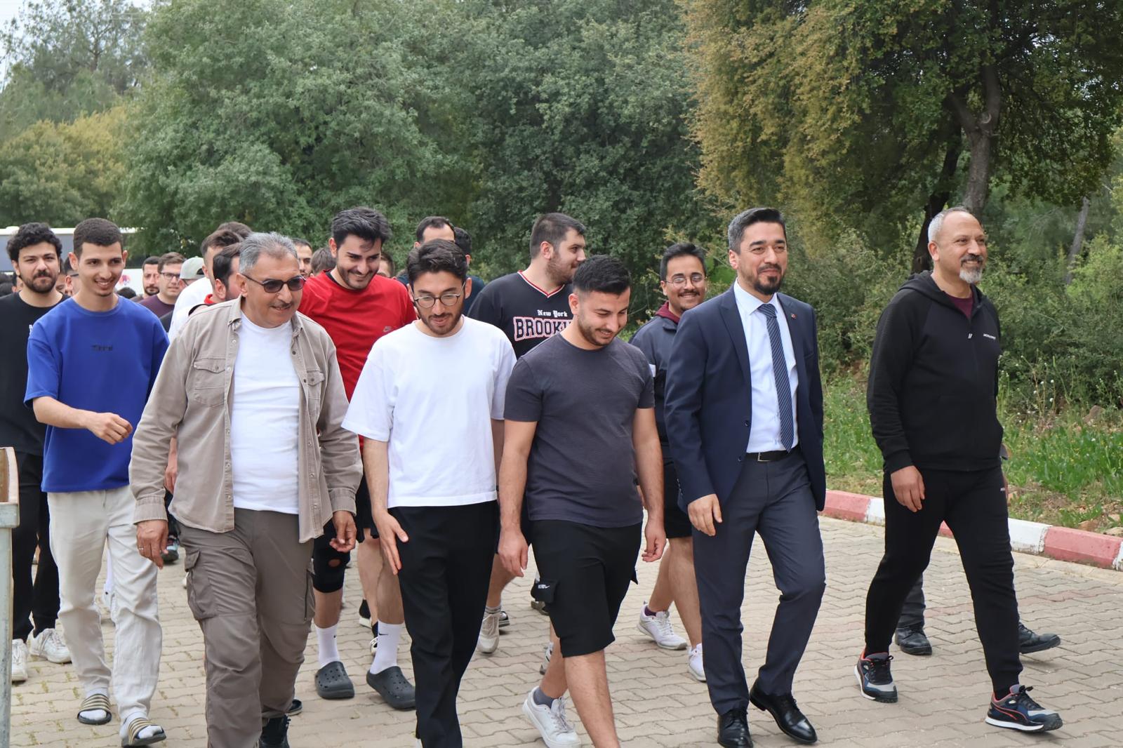 Osmaniye’de Gençlik Kampına Yoğun İlgi