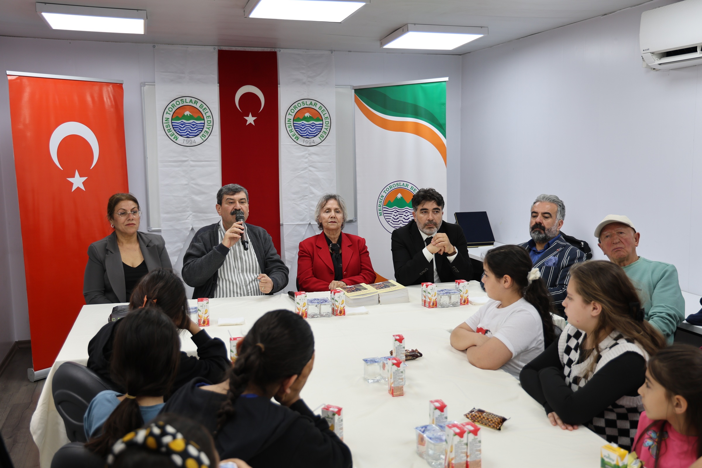 TOROSLAR’DA KİTAP VE SOHBETİN BULUŞTUĞU YENİ ADRES: OKUMA SALONLARI