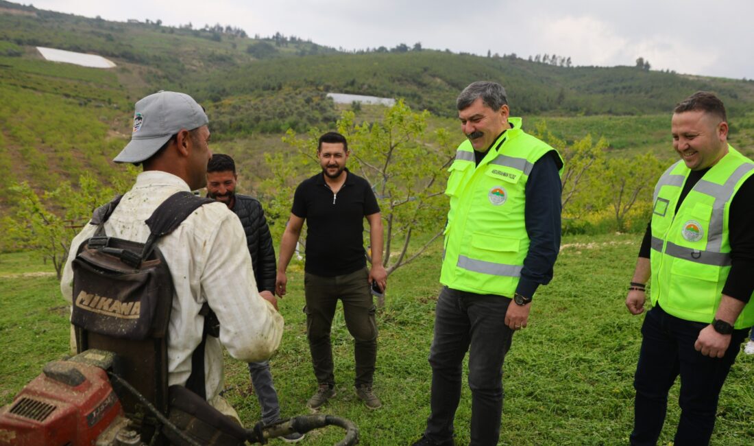 Toroslar Belediyesi, kırsal mahallelerde tarımsal üretimin kesintisiz devam edebilmesi için