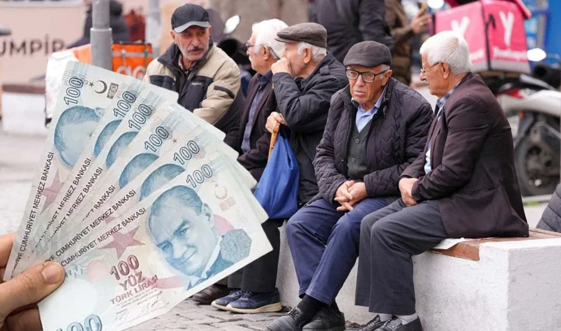 Çalışma ve Sosyal Güvenlik Bakanı Vedat Işıkhan, AKP’nin grup toplantısı öncesi