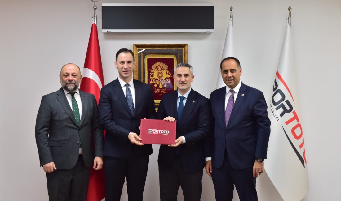 AK Parti Mersin Milletvekili Ali Kıratlı, Mersin’e yeni bir Gençlik