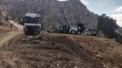 Milliyetçi Hareket Partisi Mersin Milletvekili ve MYK Üyesi Dr. Levent