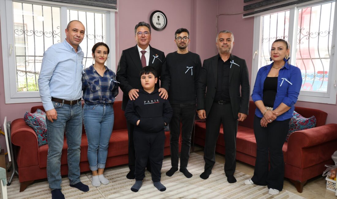 Toroslar Belediyesi, 2 Nisan Dünya Otizm Farkındalık Günü kapsamında toplumsal