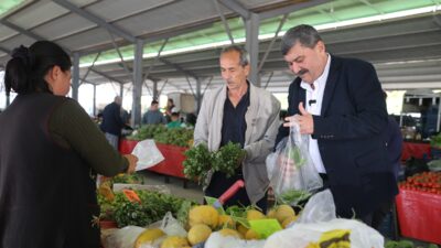 Toroslar Belediye Başkanı Abdurrahman Yıldız, her hafta Perşembe günü kurulan