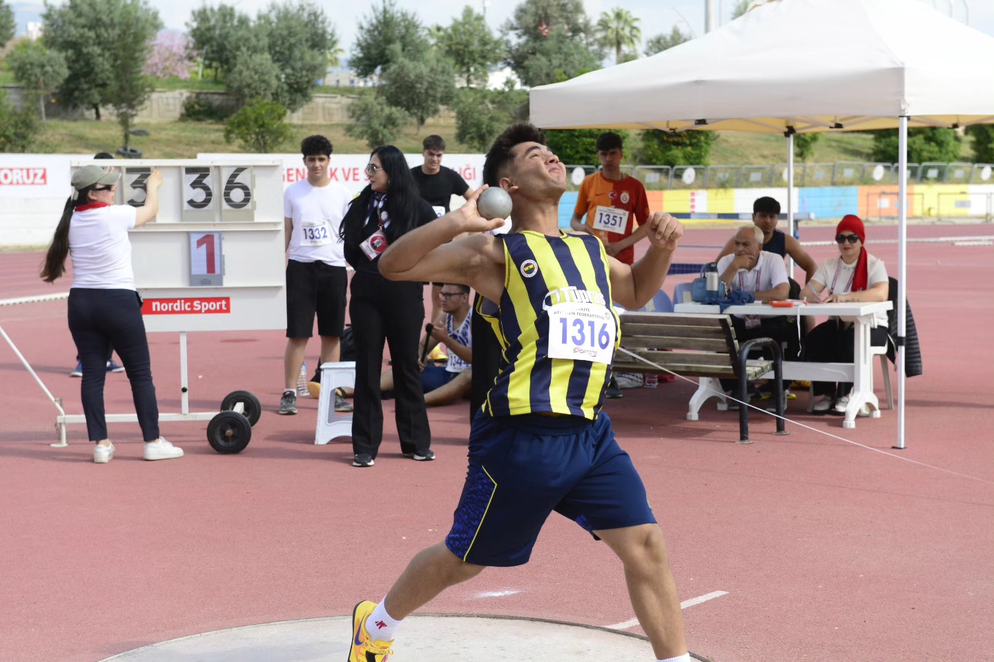 Sabahattin Mayruk Adına Düzenlenen Atletizm Yarışları Sona Erdi