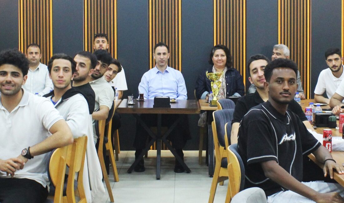 YURTLİG Bölge Şampiyonalarında gösterdikleri başarılı performansla Türkiye Birinciliklerine katılma hakkı