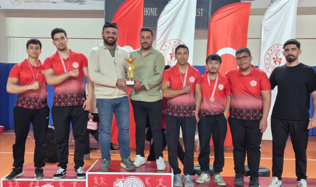 09-16 Mayıs 2026 tarihleri arasında Isparta’da düzenlenen YURTLİG Bilek Güreşi