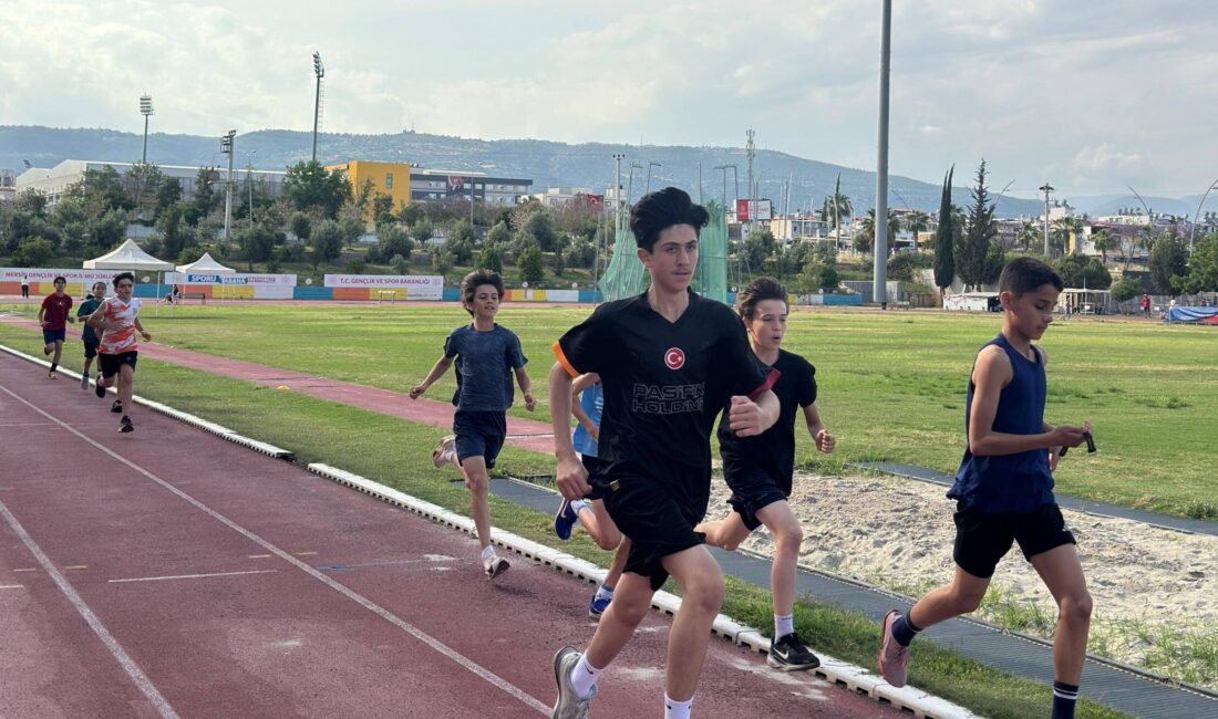 Gençliğin Enerjisi Atletizm Pistinde Yükseldi Mersin Gençlik ve Spor İl Müdürlüğü tarafından 19 Mayıs Gençlik