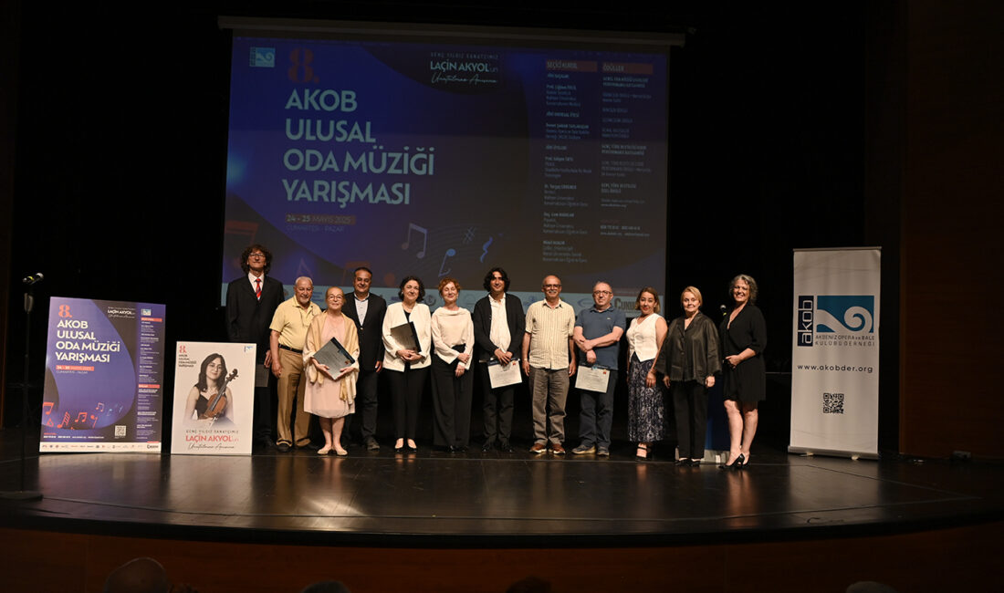 AKOB (Akdeniz Opera ve Bale Kulübü Derneği) genç müzisyen ve