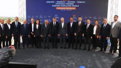 Yıllardır tamamlanması beklenen Çeşmeli–Taşucu Otoyolu projesinde etaplara bölünme tartışması derinleşiyor.