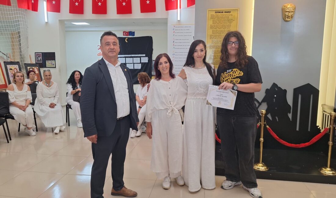 Mersin’in Mezitli ilçesinde düzenlenen motivasyon etkinliğinde, 61 yaşındaki anneanne Fikriye