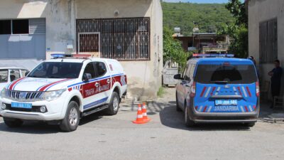 Mersin’de 6 kişiyi öldürüp 8 kişiyi yaraladıktan sonra kıstırıldığı evde