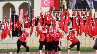 Mersin’de 19 Mayıs Atatürk’ü Anma, Gençlik ve Spor Bayramı düzenlenen