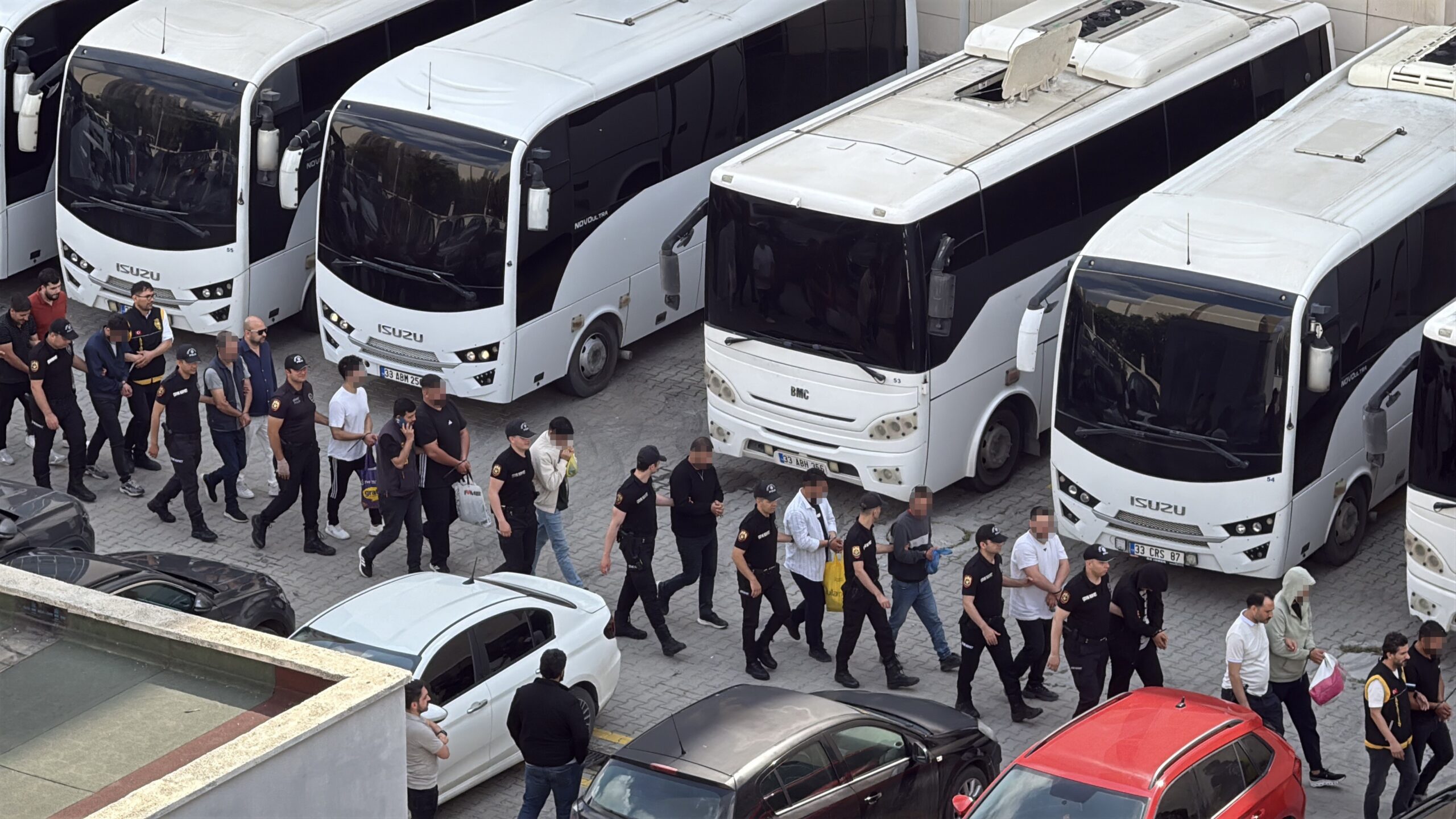Mersin’deki yasa dışı bahis operasyonunda 66 tutuklama