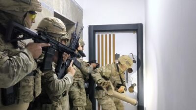 Mersin merkezli 7 ilde düzenlenen yasa dışı bahis operasyonunda gözaltına