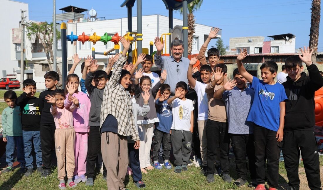 Toroslar Belediye Başkanı Abdurrahman Yıldız, Kurban Bayramı dolayısıyla bir mesaj