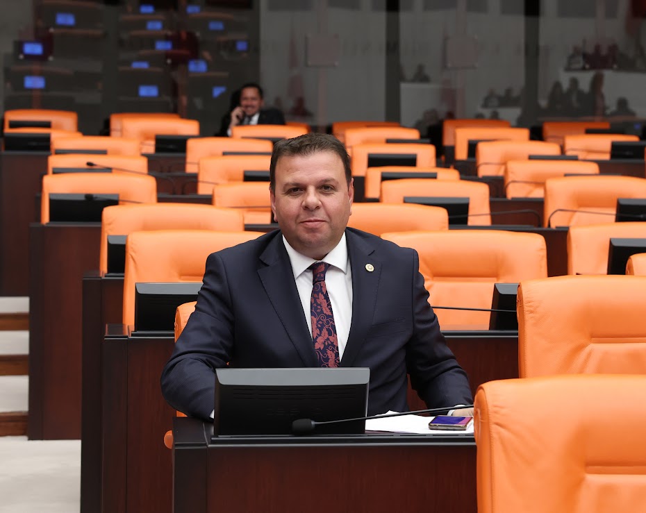 Ediz Ün: “Hayvancılık İthalat Sarmalında Can Çekişiyor!”
