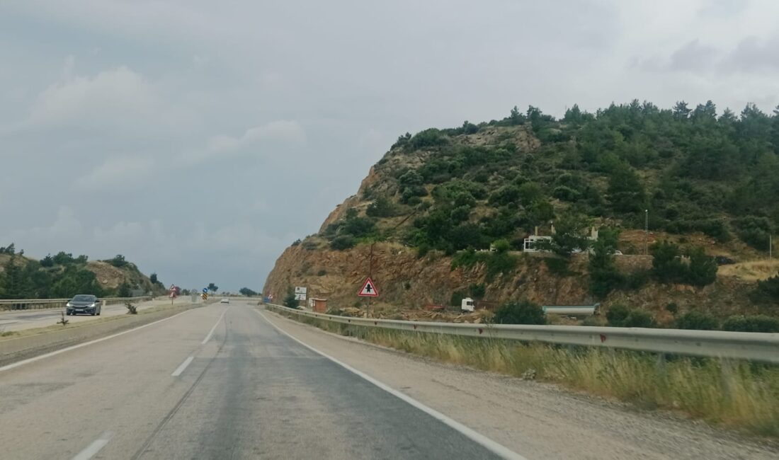 SİPAHİLİ MAHALLESİ SİNYALİZASYON İSTİYOR Mersin’in Gülnar İlçesi’ne bağlı Akdeniz kıyı şeridinde bulunan Sipahili Mahallesi