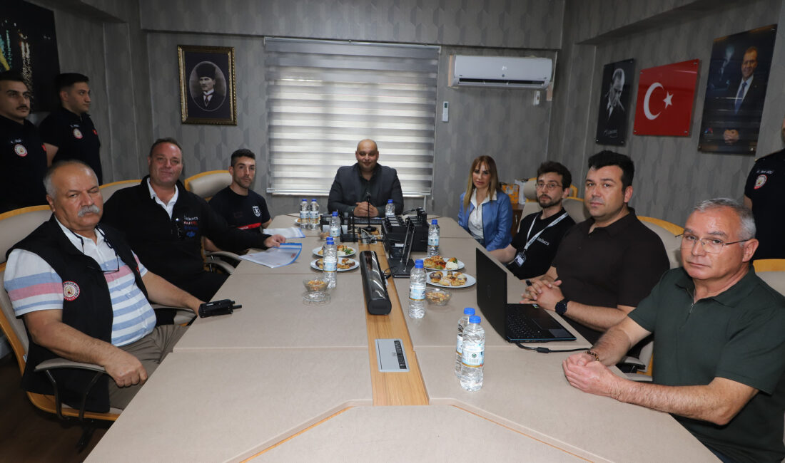 İSPANYA ALİCANTE İTFAİYESİ’NDEN MERSİN İTFAİYESİ’NE ZİYARET İspanya’nın Alicante kentinden, Alicante İtfaiye Şefi Jose Ignacio Delano Solana