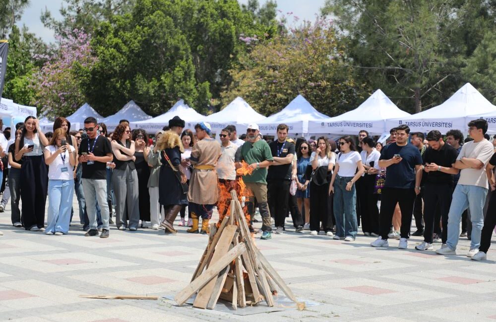 Tarsus Üniversitesi, kuruluşundan bu yana gelişimini sürdüren güçlü kampüs kültürünü,