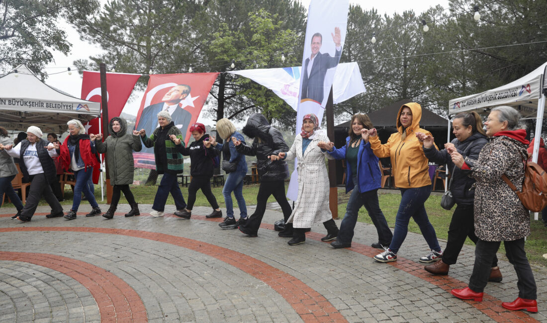 MERSİN BÜYÜKŞEHİR İLE BU YIL DA HIDIRELLEZ COŞKUYLA KUTLANDI Mersin Büyükşehir Belediyesi Kadın ve Aile Hizmetleri Dairesi Başkanlığı’nın koordinesinde