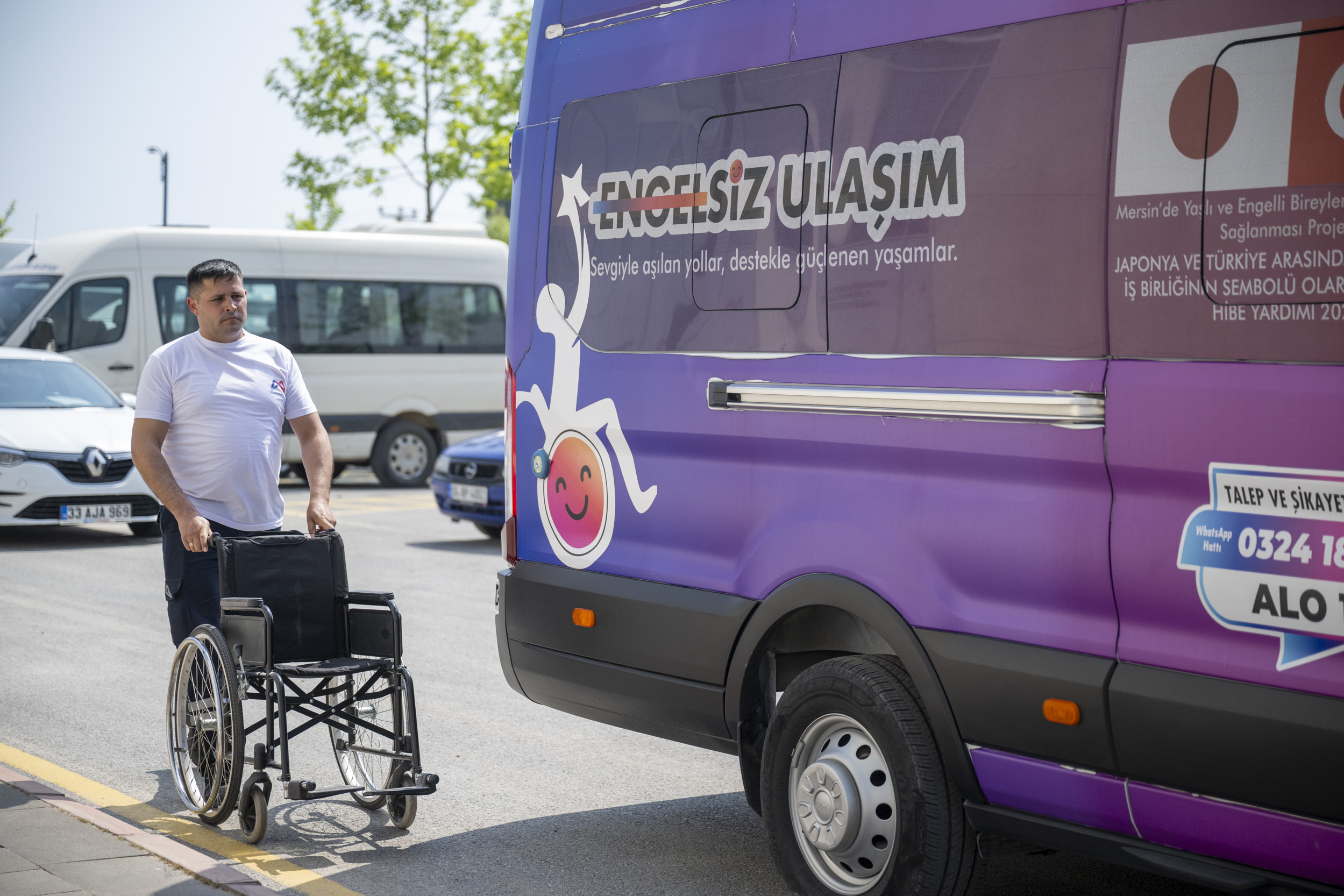 MERSİN BÜYÜKŞEHİR’DEN ENGELLİ VATANDAŞLARA MALZEME DESTEĞİ