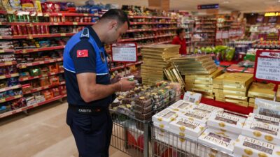 Mezitli Belediyesi Zabıta Müdürlüğü ekipleri, yaklaşan Kurban Bayramı öncesinde vatandaşların