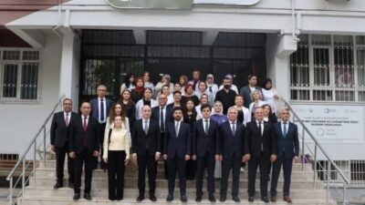Millî Eğitim Bakanlığı Hayat Boyu Öğrenme Genel Müdürü Dr. Emre
