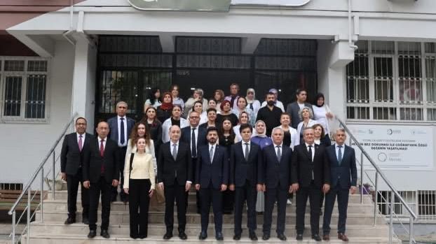 Millî Eğitim Bakanlığı Hayat Boyu Öğrenme Genel Müdürü Dr. Emre