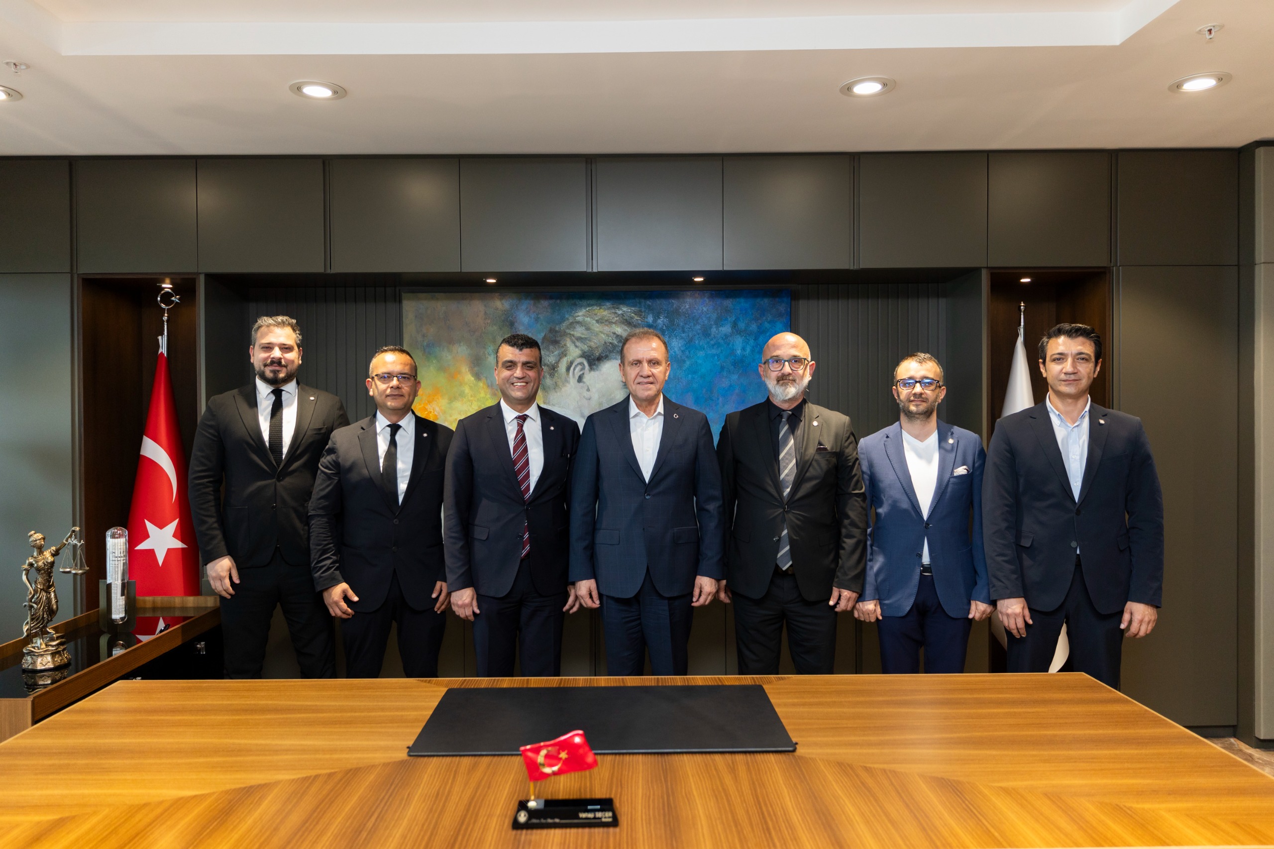 BARO BAŞKANI ÖZDEMİR’DEN, TBB BAŞKANI SEÇER’E TEBRİK ZİYARETİ