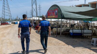 Yenişehir Belediyesi Zabıta Müdürlüğü ekipleri, yaklaşan Kurban Bayramı öncesinde vatandaşların