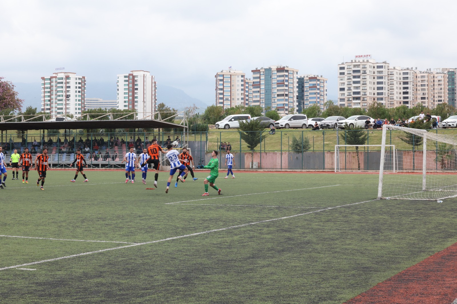 Akdeniz Belediye Spor Nefes Kesen Mücadeleden Galip Ayrıldı