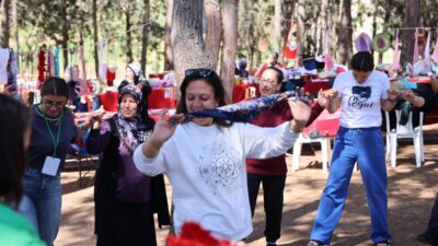 Toroslar Belediyesi, baharın bereketini ve Anneler Günü’nün anlamını bir araya