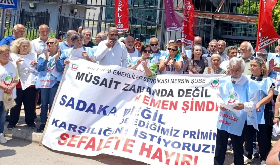 2021 Tüm Emekliler Sendikası Mersin Şubesi, Mersin Adliyesi önünde basın