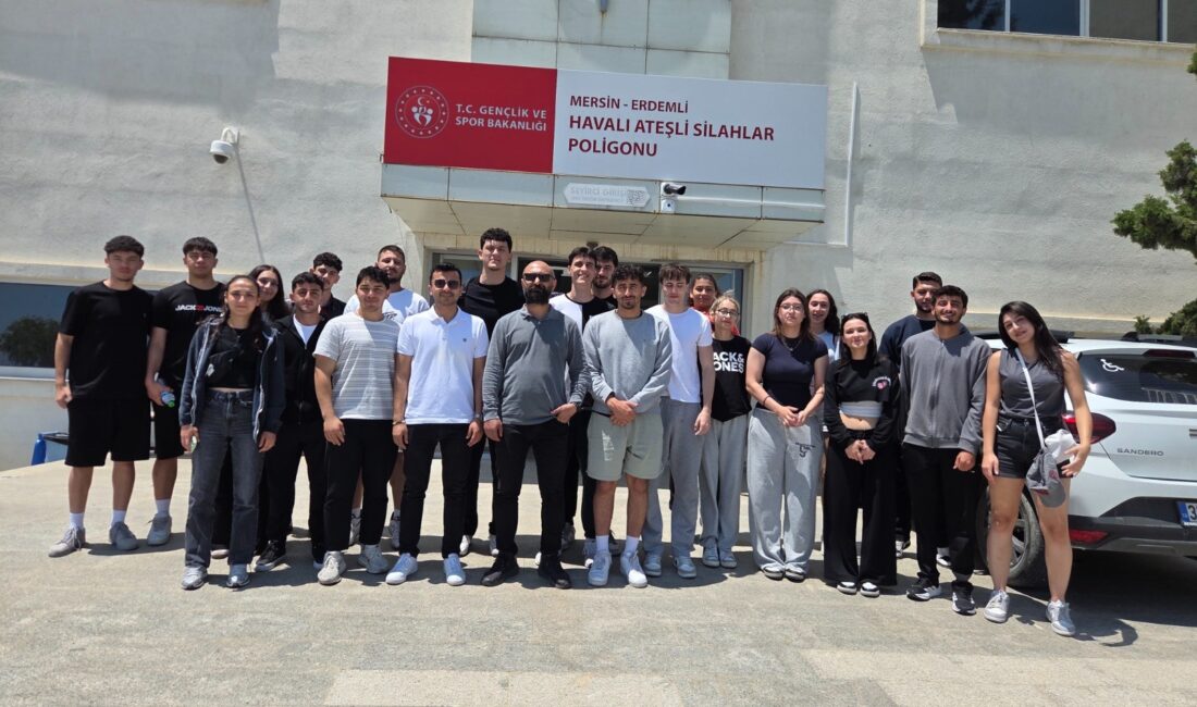 Atıcılık Eğitiminde Yusuf Dikeç Sürprizi MErsin Üniversitesi Spor Bilimleri Fakültesi bünyesinde yürütülen atıcılık dalı seçmeli