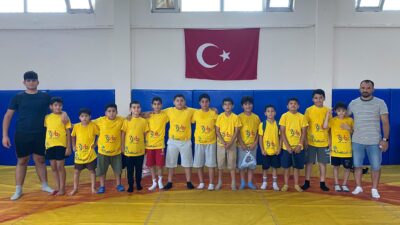 Mersin’de düzenlenen il seçmelerinde önemli bir başarıya imza atan Anamur