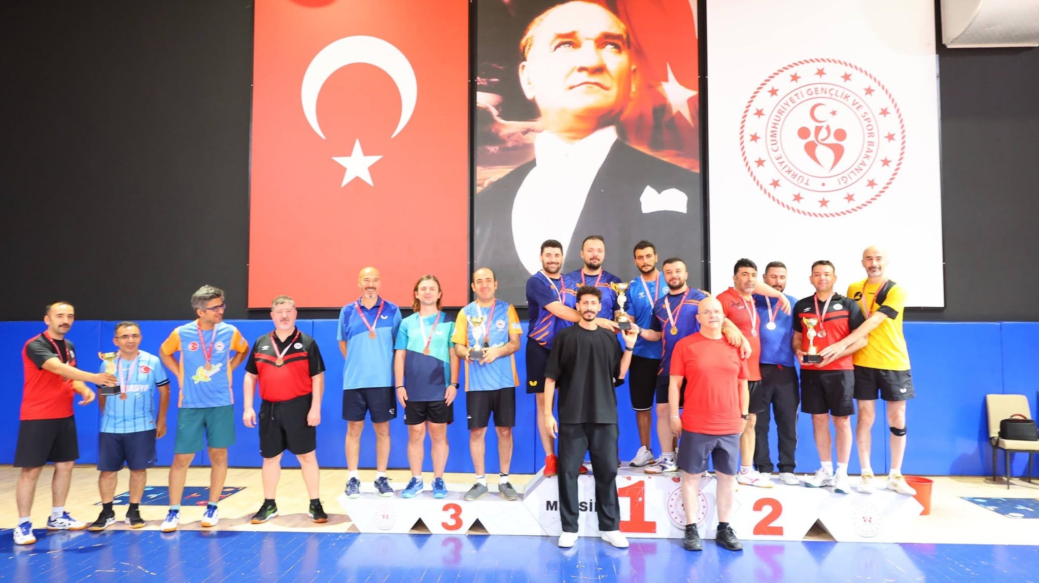 Kurum ve Kuruluşlar Arası Masa Tenisi Turnuvası sona erdi