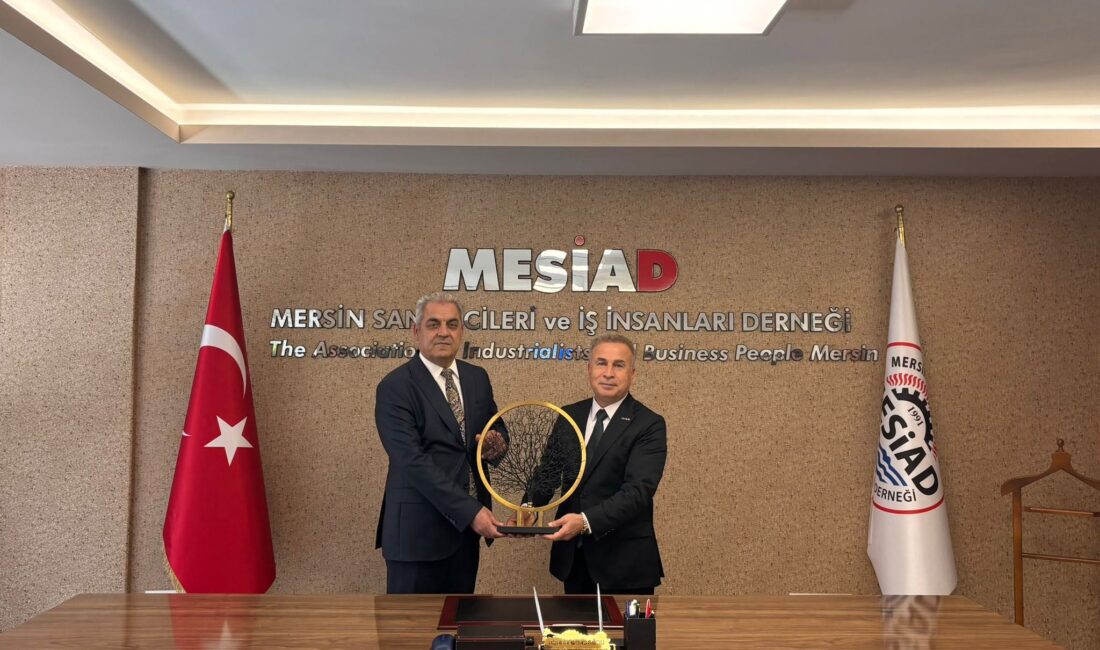 Mersin Cumhuriyet Başsavcısı Sayın Ahmet Çelikkol’dan MESİAD’a Veda Ziyareti Mersin Cumhuriyet Başsavcısı Ahmet Çelikkol, Mersin’deki görev süresinin sona ermesi