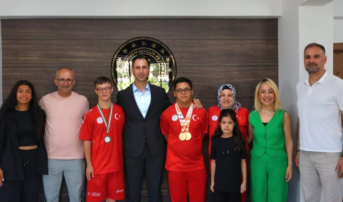 Mersin Gençlik ve Spor İl Müdürü Göksun Öz, uluslararası arenada