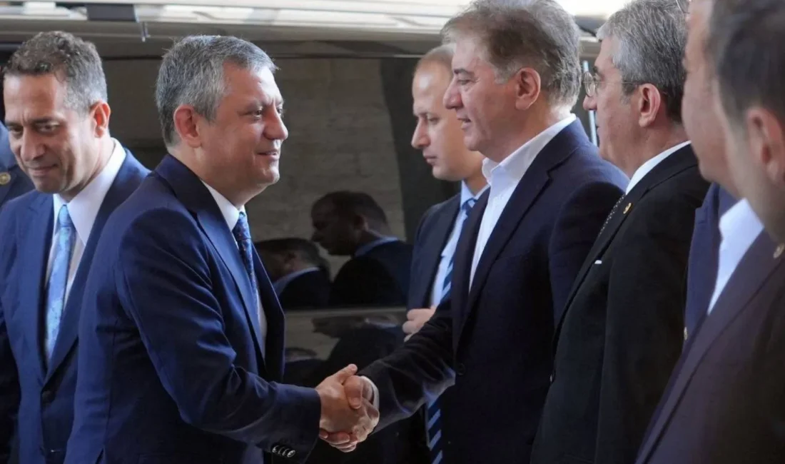Özgür Özel’in ekibinden 28 CHP Parti Meclisi üyesi istifa etti Cumhuriyet Halk Partisi’nde mutlak butlan kararıyla başlayan yönetim krizi her