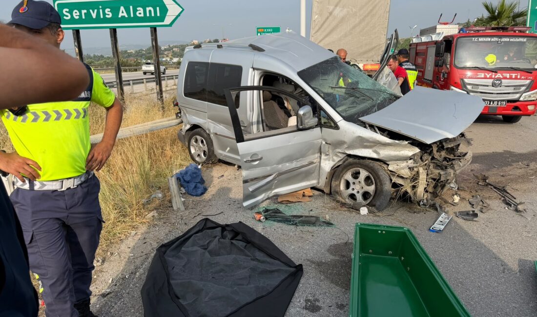 Tarsus’ta otomobil tıra çarptı: 1 ölü, 4 yaralı Mersin’in Tarsus ilçesinde meydana gelen trafik kazasında 1 kişi öldü,