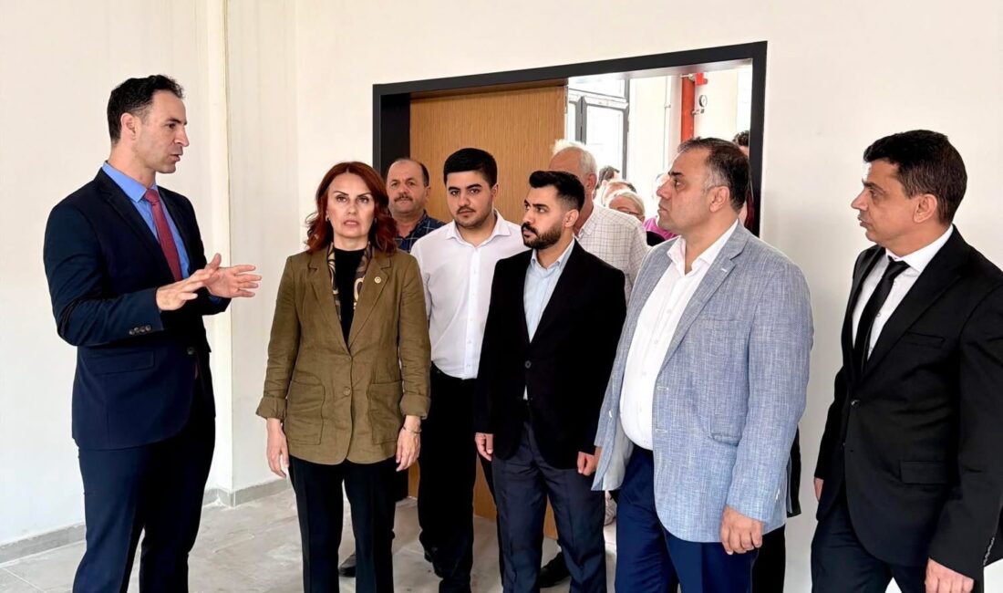 AK Parti Mersin Milletvekili ve TBMM Divan Katip Üyesi Havva Sibel Söylemez,
