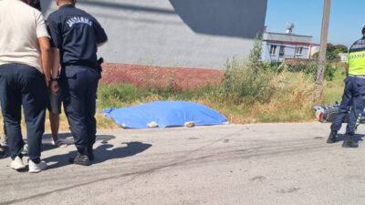 Mersin’in Tarsus ilçesinde tırla çarpışan motosiklet sürücüsü hayatını kaybetti. Kaza,
