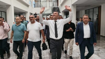 Silifke Belediye Meclisi’nde bugün gerçekleştirilen Belediye Başkan Vekilliği seçimi sonuçlandı.