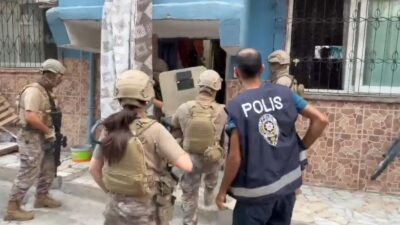 Mersin‘in Erdemli ilçesinde bir şahıstan altın zincir ve 3 bin